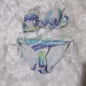 La vie en rose aqua bikini size L